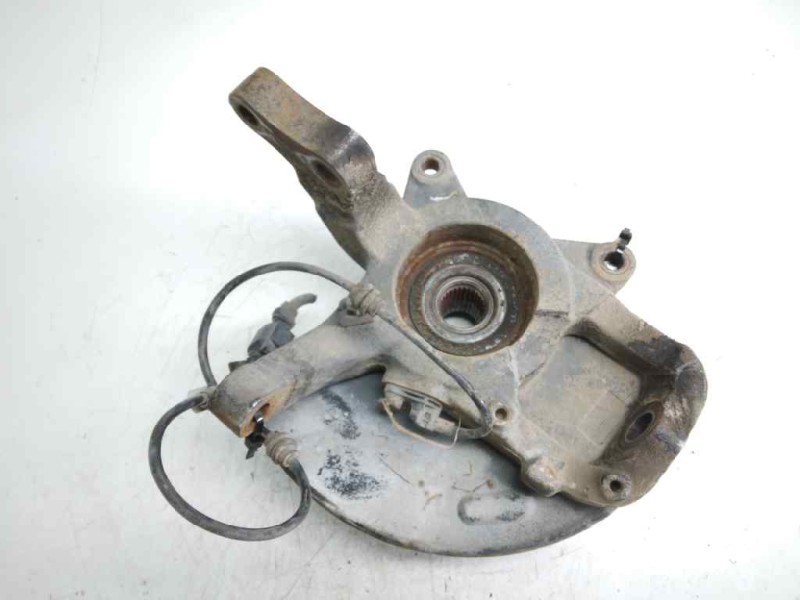 Recambio de mangueta delantera izquierda para ssangyong korando limited plus 4x4 referencia OEM IAM   