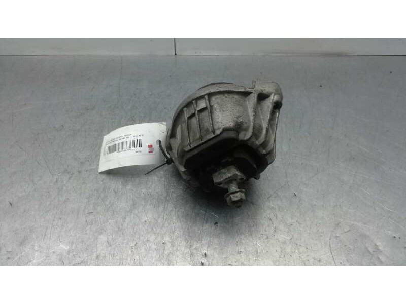 Recambio de soporte motor izquierdo inferior para bmw serie 1 berlina (e81/e87) 120d referencia OEM IAM 13981112  