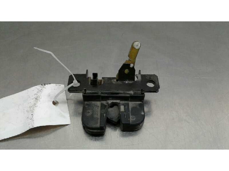 Recambio de cerradura maletero / porton para volkswagen golf iv berlina (1j1) básico referencia OEM IAM 1J6827505B  