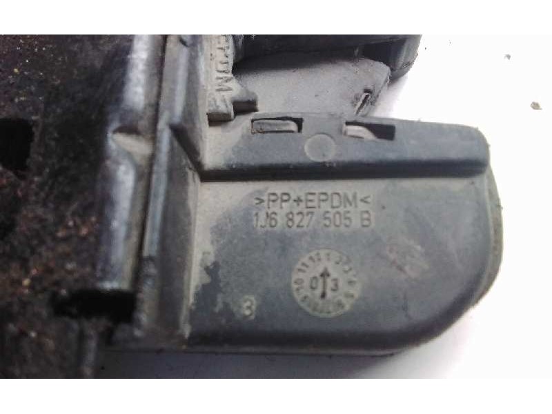 Recambio de cerradura maletero / porton para volkswagen golf iv berlina (1j1) básico referencia OEM IAM 1J6827505B  