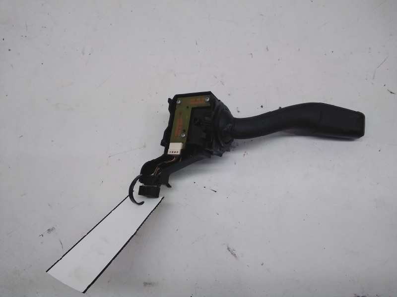 Recambio de mando intermitentes para audi a3 sportback (8p) 2.0 tdi ambiente referencia OEM IAM   