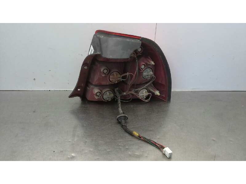 Recambio de piloto trasero izquierdo para kia shuma ii 1.6 ls 4 berlina referencia OEM IAM   