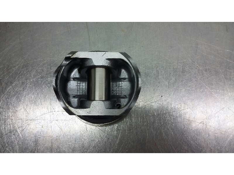 Recambio de piston para nissan x-trail (t30) 2.2 16v turbodiesel cat referencia OEM IAM 8H  10103AU600