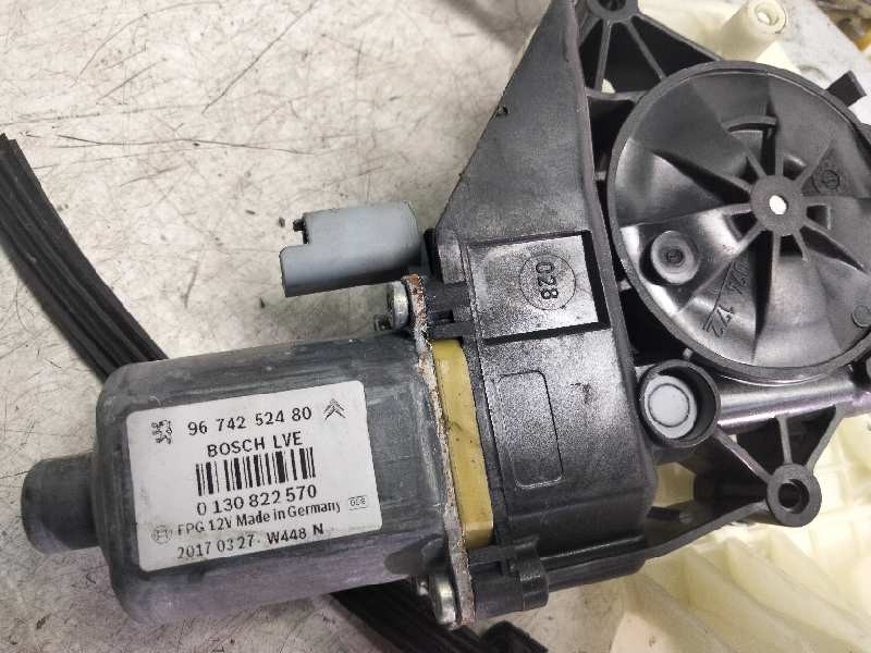 Recambio de elevalunas delantero derecho para citroen c4 cactus 1.6 blue-hdi fap referencia OEM IAM 9674252480  