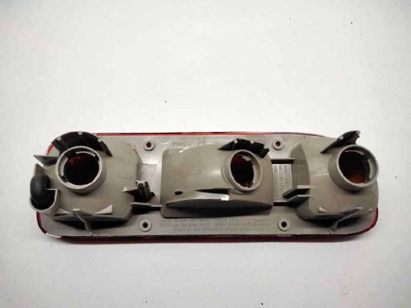 Recambio de piloto trasero derecho paragolpes para nissan terrano/terrano.ii (r20) referencia OEM IAM 265500F400 INGLES 
