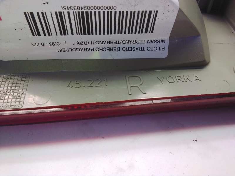 Recambio de piloto trasero derecho paragolpes para nissan terrano/terrano.ii (r20) referencia OEM IAM 26550OF400 INGLES DEFECTUO
