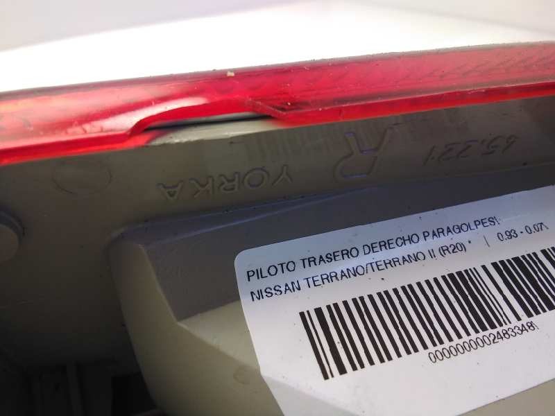 Recambio de piloto trasero derecho paragolpes para nissan terrano/terrano.ii (r20) referencia OEM IAM 26550OF400 INGLES DEFECTUO