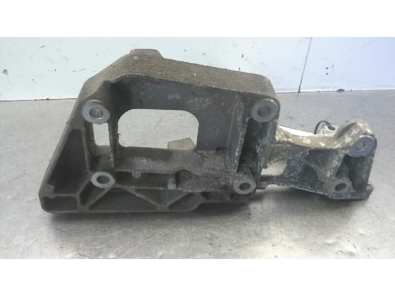 Recambio de soporte alternador para volkswagen golf v berlina (1k1) 2.0 16v fsi referencia OEM IAM 06F903143F  