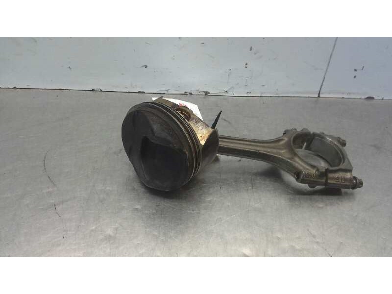 Recambio de biela para volkswagen golf v berlina (1k1) 2.0 16v fsi referencia OEM IAM   