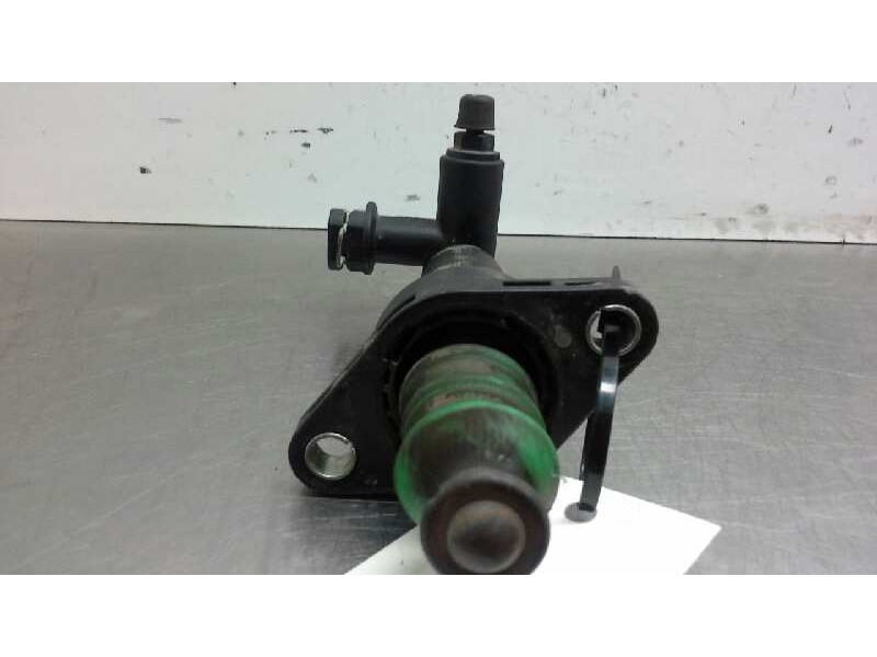 Recambio de bombin embrague para volkswagen caddy ka/kb (2k) furg. referencia OEM IAM 6Q0721261D  