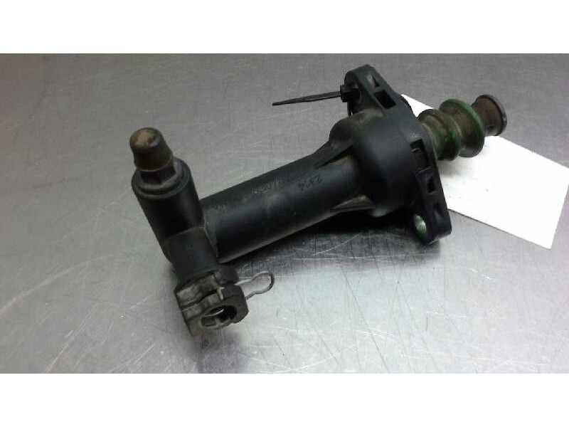 Recambio de bombin embrague para volkswagen caddy ka/kb (2k) furg. referencia OEM IAM 6Q0721261D  