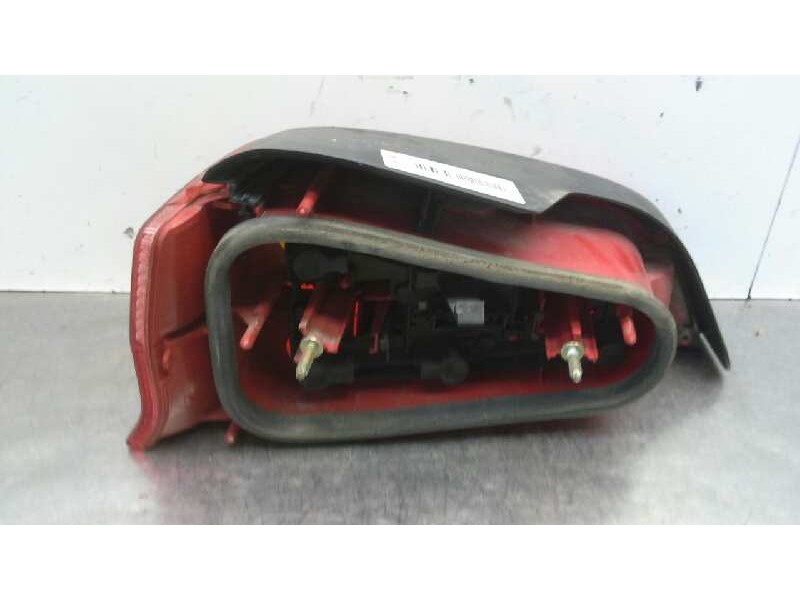 Recambio de piloto trasero derecho para peugeot 106 (s2) xn referencia OEM IAM   