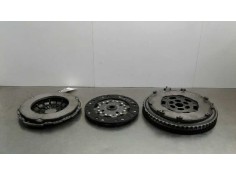 Recambio de kit embrague para nissan juke (f15) 1.2 16v cat referencia OEM IAM 123104345R 301013644R 302059210R