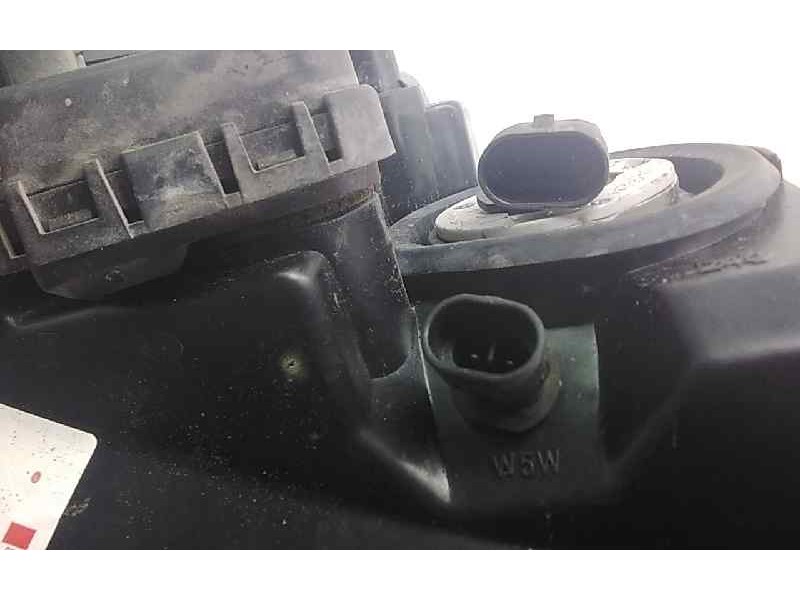 Recambio de faro izquierdo para opel zafira a elegance referencia OEM IAM   