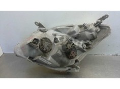 Recambio de faro derecho para toyota corolla verso (e12) 2.0 d-4d linea sol referencia OEM IAM    2