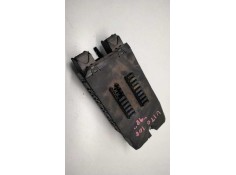 Recambio de caja fusibles para mercedes vito (w638) caja cerrada referencia OEM IAM 0005400650   2