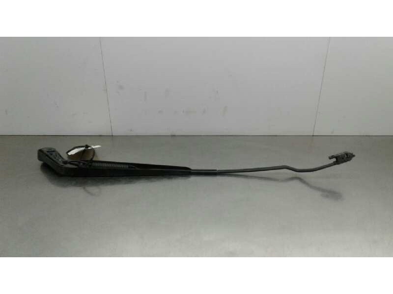 Recambio de brazo limpia delantero derecho para chrysler voyager (rg) 2.5 crd se grand voyager referencia OEM IAM   