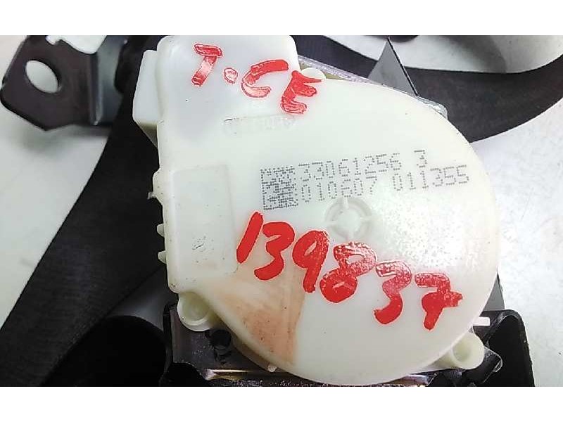 Recambio de cinturon seguridad trasero central para bmw serie 5 berlina (e60) 530d referencia OEM IAM 33061256  