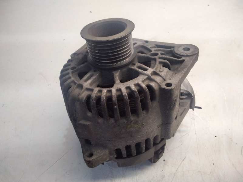 Recambio de alternador para renault scenic ii grand luxe privilege referencia OEM IAM TG11C049  