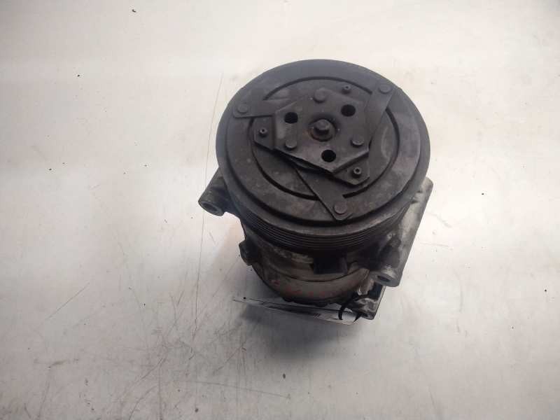 Recambio de compresor aire acondicionado para renault scenic ii grand luxe privilege referencia OEM IAM 8200316164  