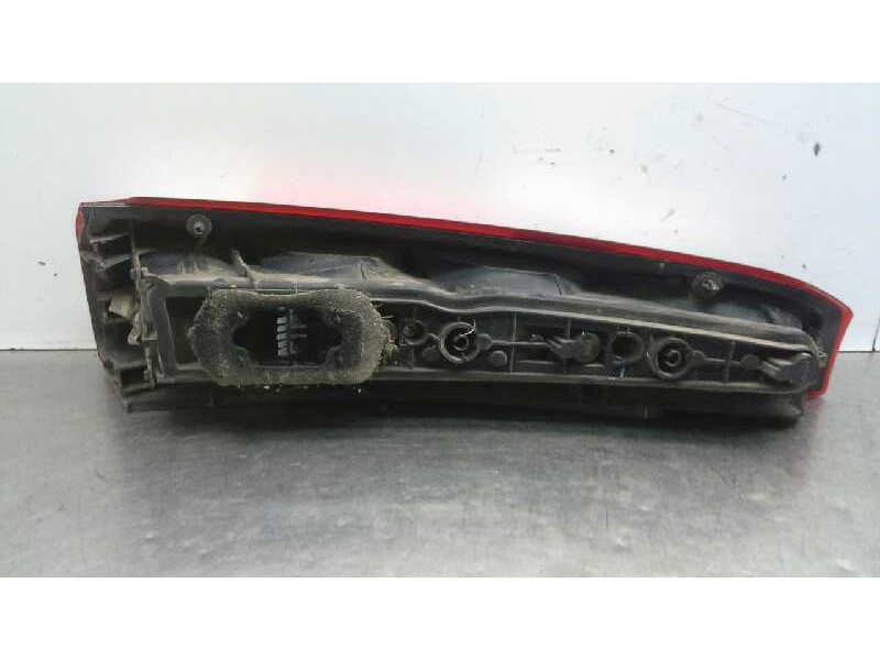 Recambio de piloto trasero derecho para opel meriva 1.7 16v cdti referencia OEM IAM   