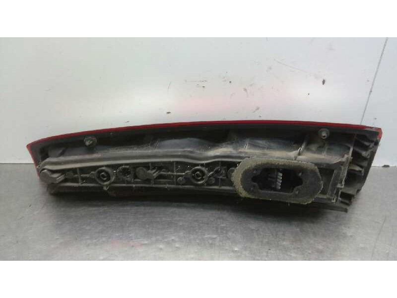 Recambio de piloto trasero izquierdo para opel meriva 1.7 16v cdti referencia OEM IAM   