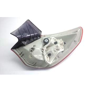 Recambio de piloto trasero izquierdo para opel astra j lim. selective business referencia OEM IAM 21652102  