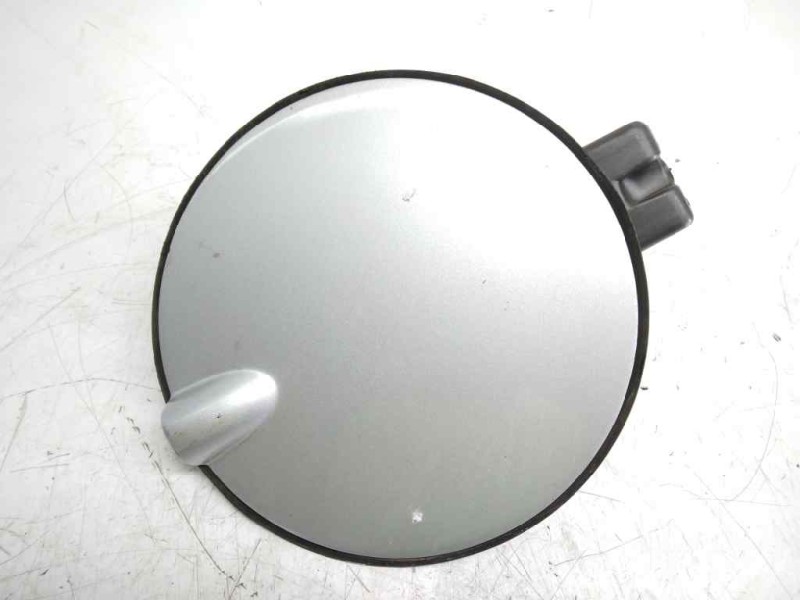Recambio de tapa exterior combustible para opel vectra b berlina comfort referencia OEM IAM   