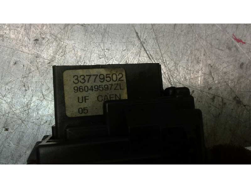 Recambio de mando limpia para citroen zx 1.9 td armonia referencia OEM IAM 96049597ZL  