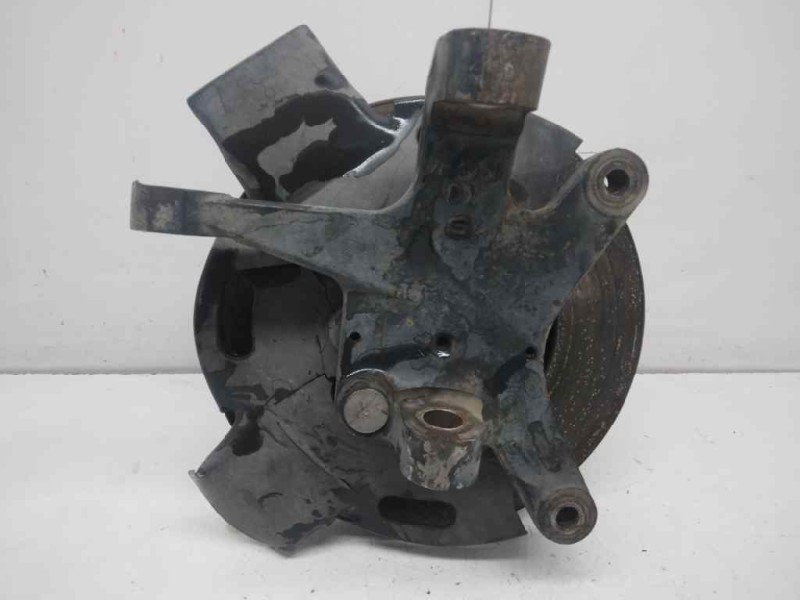 Recambio de mangueta delantera derecha para iveco daily caja abierta cabina doble 35 c... batalla 3750 referencia OEM IAM   