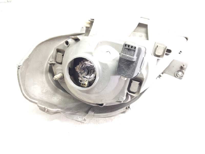 Recambio de faro derecho para opel vivaro combi 2.7t corto referencia OEM IAM 7700311372 91165720 