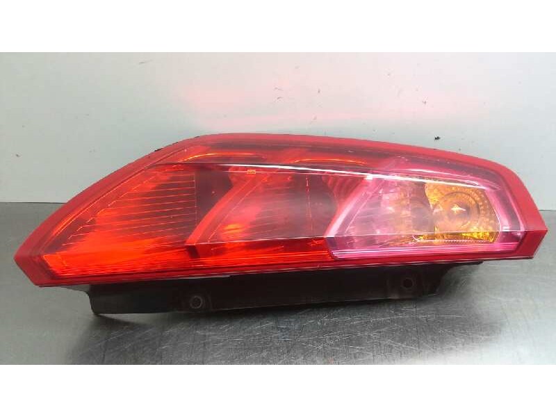 Recambio de piloto trasero derecho para fiat grande punto (199) 1.3 multijet sport (01.2007) referencia OEM IAM 0051701590  