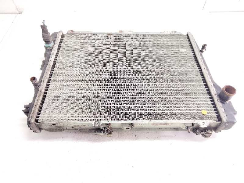 Recambio de radiador agua para audi 80/90 (893) 90 referencia OEM IAM 893121251G  