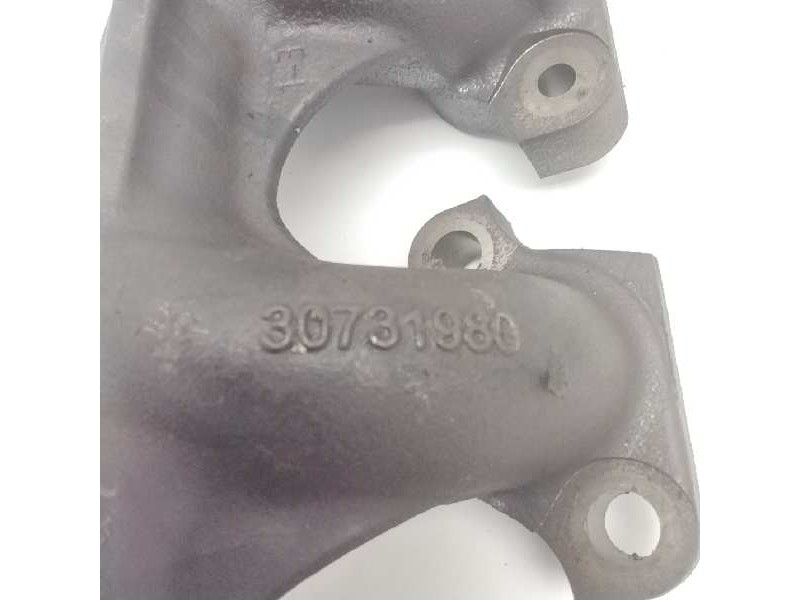 Recambio de colector escape para volvo s60 berlina 2.4 d referencia OEM IAM 30731980  