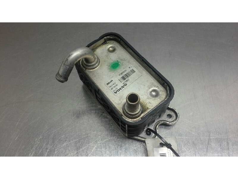 Recambio de enfriador aceite motor para volvo s60 berlina 2.4 d referencia OEM IAM 8677973  