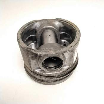 Recambio de piston para nissan terrano/terrano.ii (r20) 2.7 turbodiesel referencia OEM IAM   