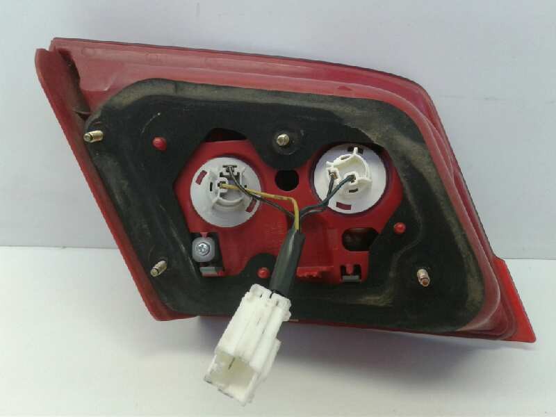 Recambio de piloto trasero derecho porton para daewoo lacetti sx referencia OEM IAM   