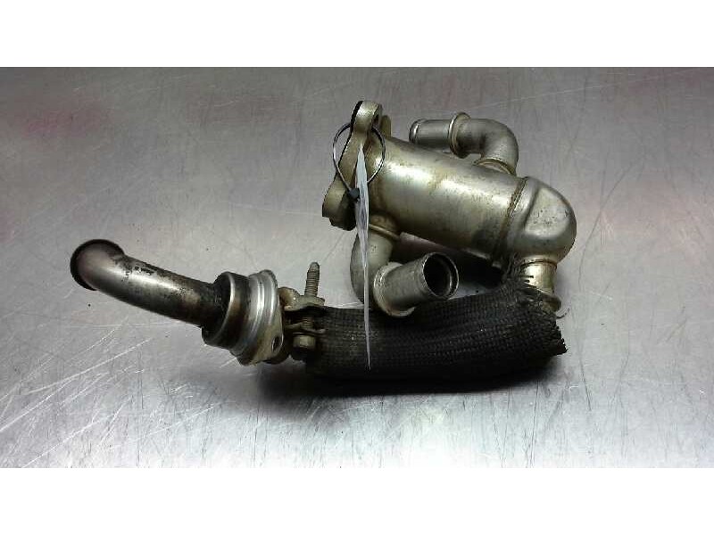 Recambio de enfriador de gases para opel corsa c 1.3 16v cdti cat (z 13 dt / ln9) referencia OEM IAM   