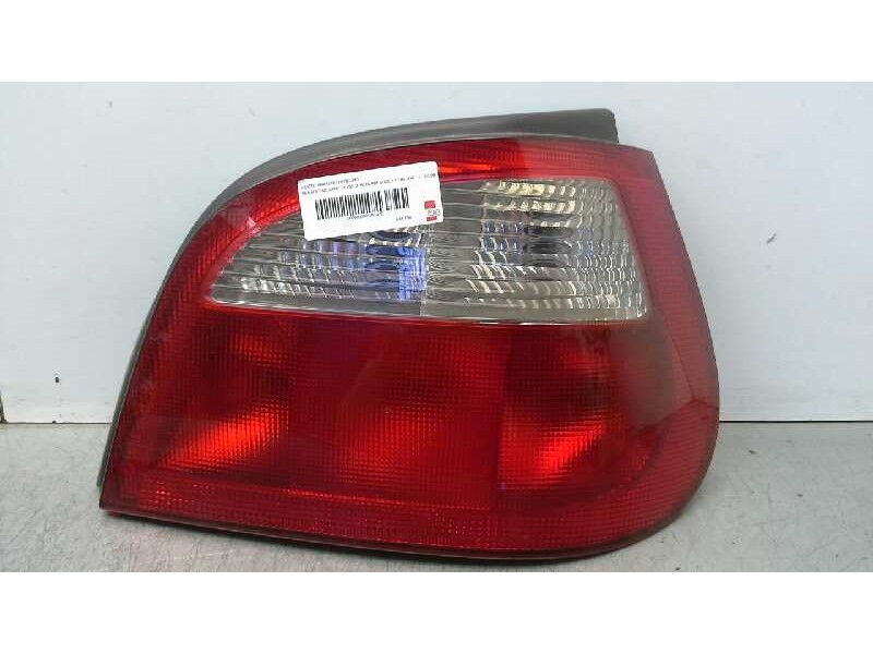 Recambio de piloto trasero derecho para renault megane i fase 2 berlina (ba0) 1.4 16v rxe referencia OEM IAM 7700428321  