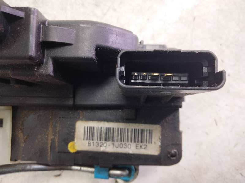 Recambio de cerradura puerta delantera derecha para hyundai i20 classic referencia OEM IAM 813201J030  