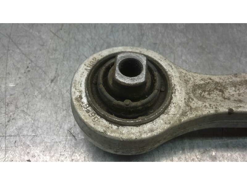 Recambio de brazo suspension inferior delantero izquierdo para audi a4 avant (8e) 2.0 t fsi referencia OEM IAM 8E0407151N  