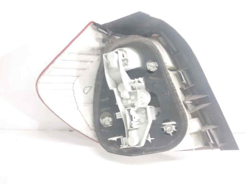 Recambio de piloto trasero derecho para bmw serie 1 berlina (e81/e87) referencia OEM IAM   