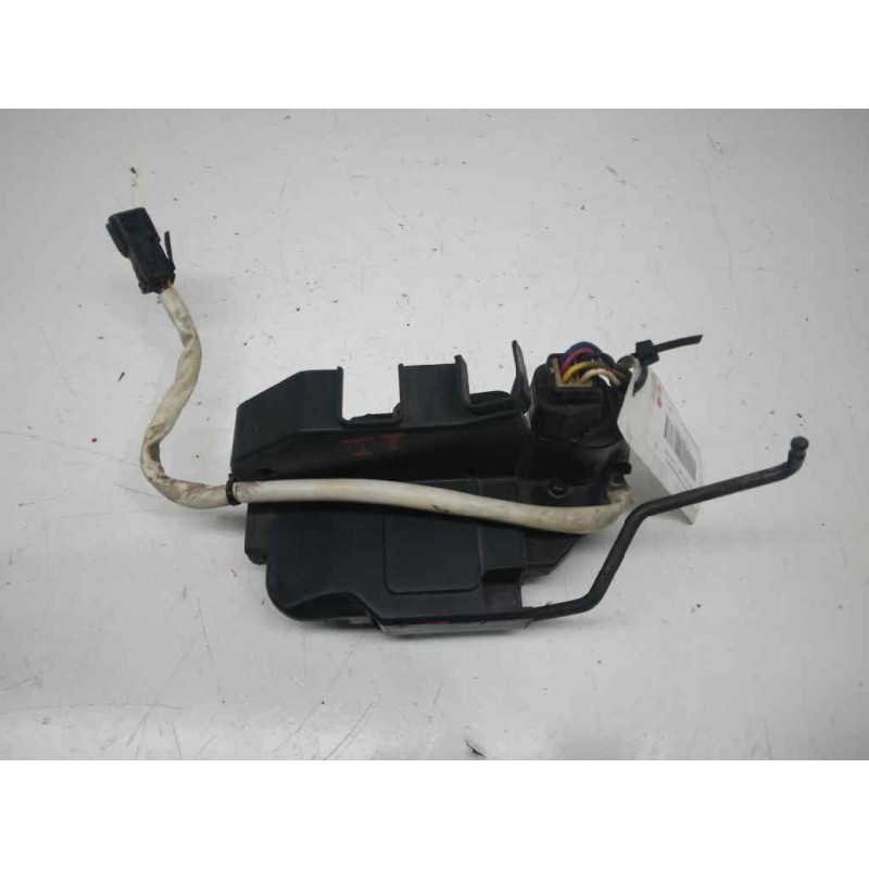 Recambio de cerradura puerta trasera izquierda para hyundai getz (tb) 1.1 básico referencia OEM IAM 814101C020  