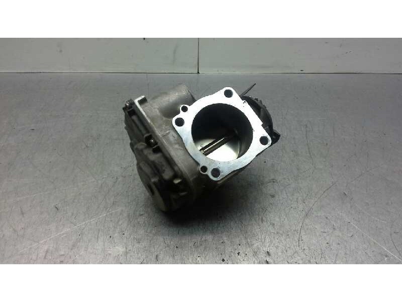 Recambio de cuerpo de mariposa para audi a4 berlina (b5) 1.8 t referencia OEM IAM 058133063M  