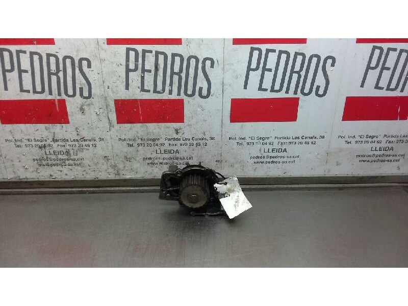 Recambio de bomba agua para citroen xsara berlina 1.9d seduction referencia OEM IAM   