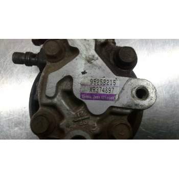 Recambio de bomba servodireccion para mitsubishi l 200 (k6/7) 2.5 td cat referencia OEM IAM MR374897  108566