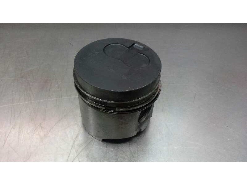 Recambio de piston para citroen xsara berlina 1.9d seduction referencia OEM IAM   