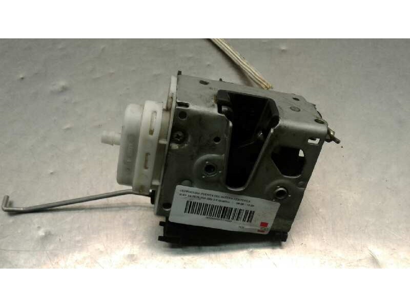 Recambio de cerradura puerta delantera izquierda para audi a4 berlina (b5) 2.8 quattro referencia OEM IAM   
