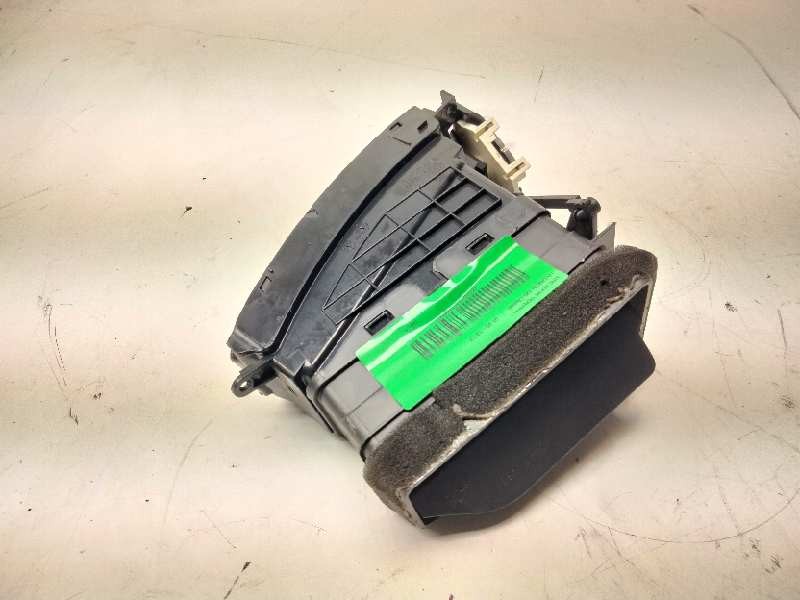 Recambio de aireador central para hyundai i20 classic referencia OEM IAM   