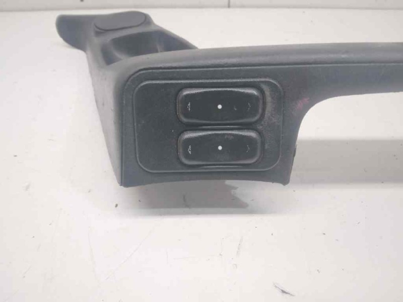 Recambio de mando elevalunas delantero izquierdo para opel astra g berlina club referencia OEM IAM   